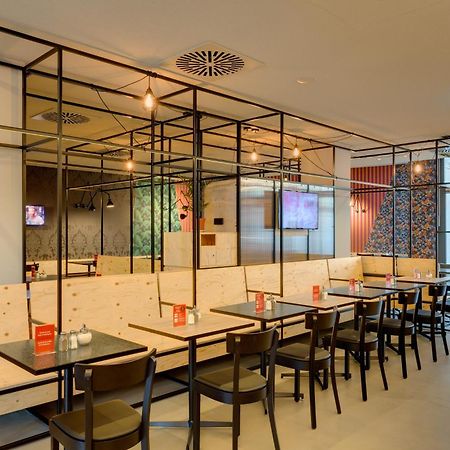Meininger Hotel Leipzig Hauptbahnhof Εξωτερικό φωτογραφία