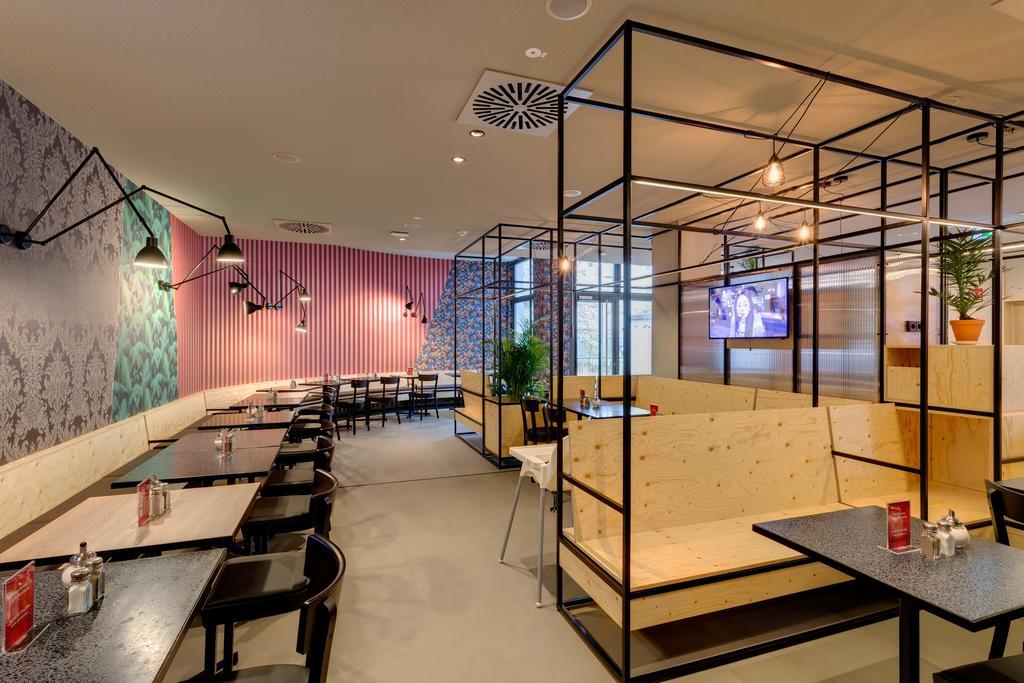 Meininger Hotel Leipzig Hauptbahnhof Εξωτερικό φωτογραφία
